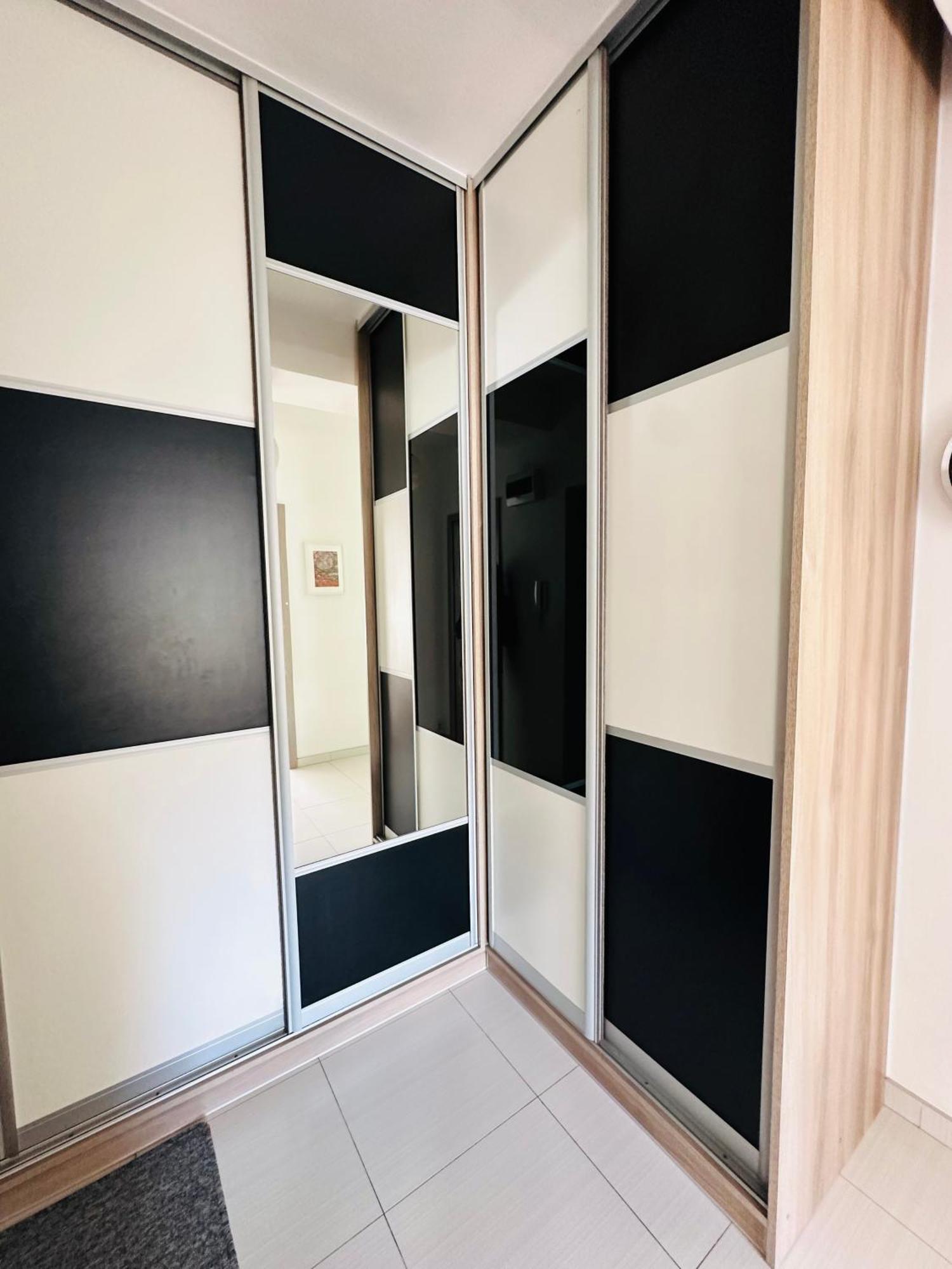 City Apartment Czestochowa Centrum 2-Bedroom מראה חיצוני תמונה